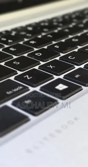 New Laptop HP EliteBook x360 1030 G2 16GB Intel Core i5 SSD 512GB