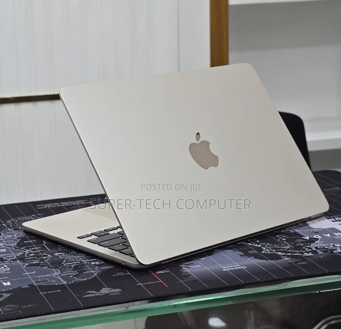 New Laptop Apple MacBook Air 2022 M2 16GB Apple M2 SSD 256GB