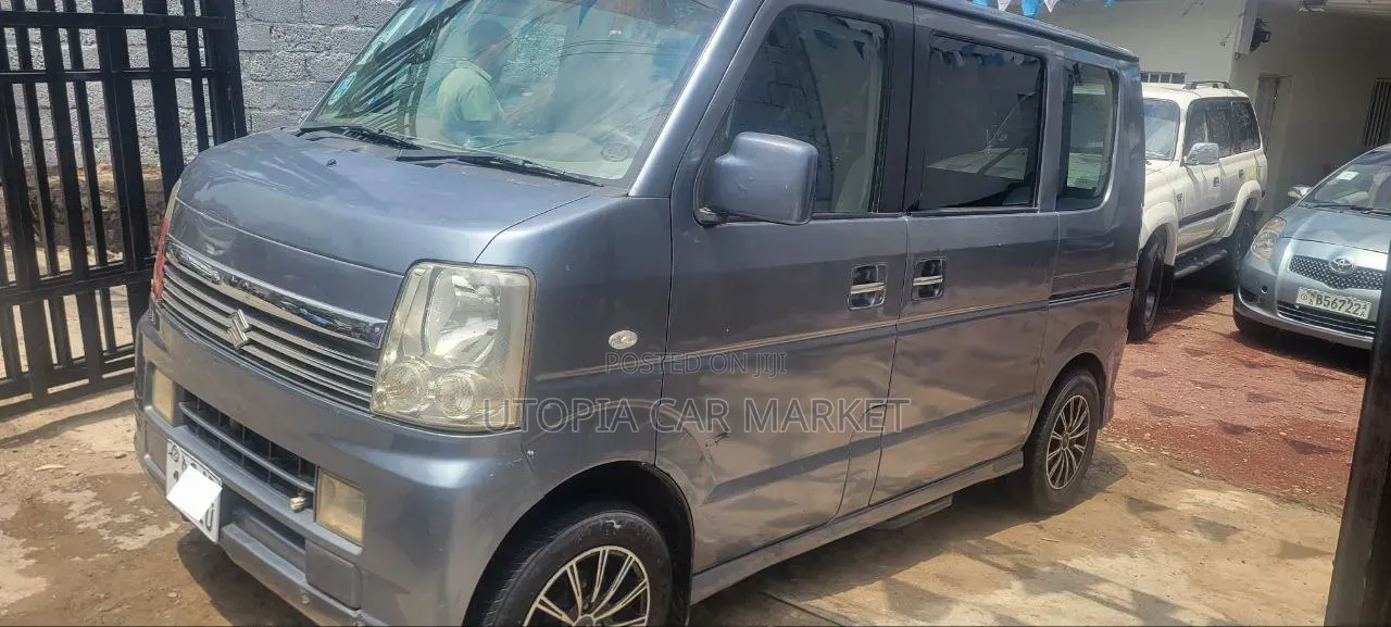 Suzuki Every Wagon 2012