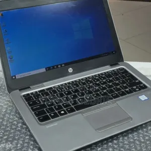 Laptop HP EliteBook 820 8GB Intel Core i5 SSD 1T