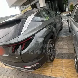 Hyundai Tucson 2022 Gray