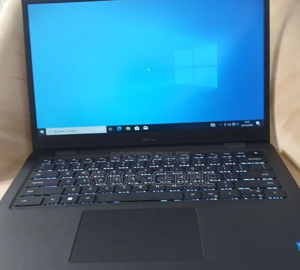 New Laptop Dell 8GB Intel Core i5 SSD 512GB