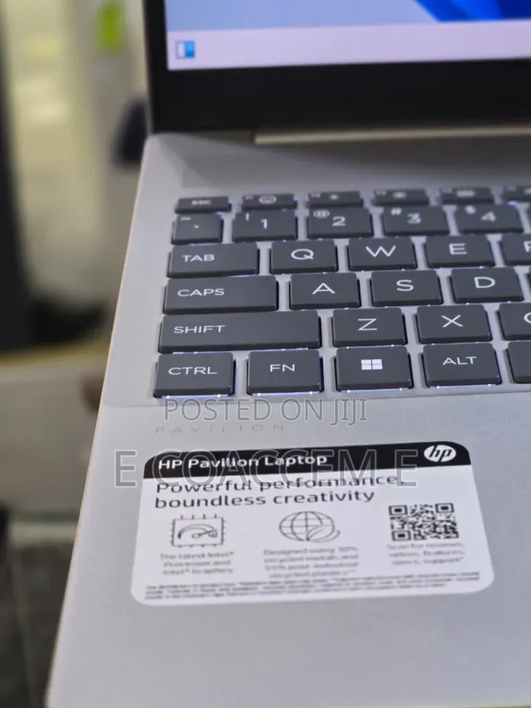 New Laptop HP Pavilion Dv5Z 8GB Intel Core Ultra 5 SSD 512GB
