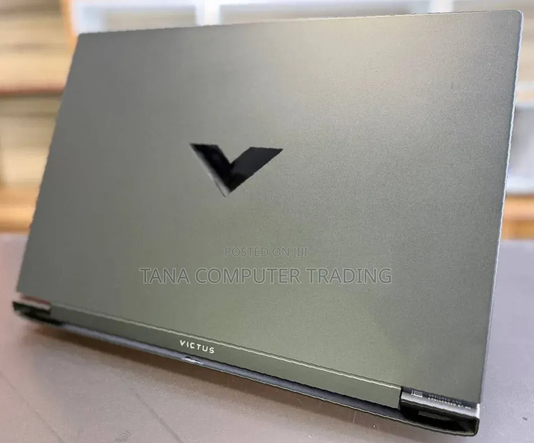 New Laptop HP Victus 15 16GB Intel Core i7 SSD 1T