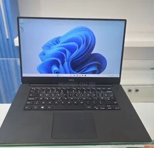 New Laptop Dell 16GB Intel Core i7 SSD 512GB