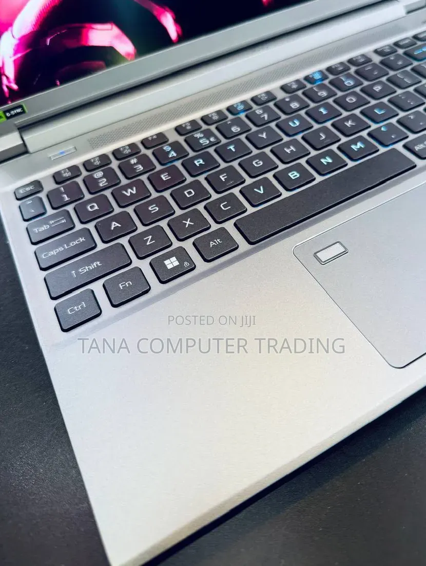 New Laptop Acer Predator Helios Neo 16 16GB Intel Core i7 SSD 512GB