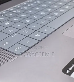 New Laptop HP 8GB SSD 512GB