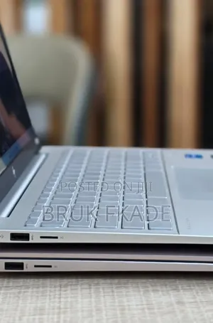 New Laptop HP Pavilion 14 16GB Intel Core i5 SSD 1T