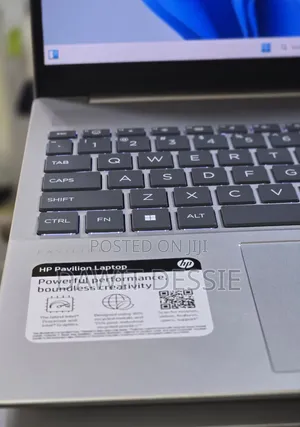 New Laptop HP 8GB Intel Core Ultra 5 SSD 512GB
