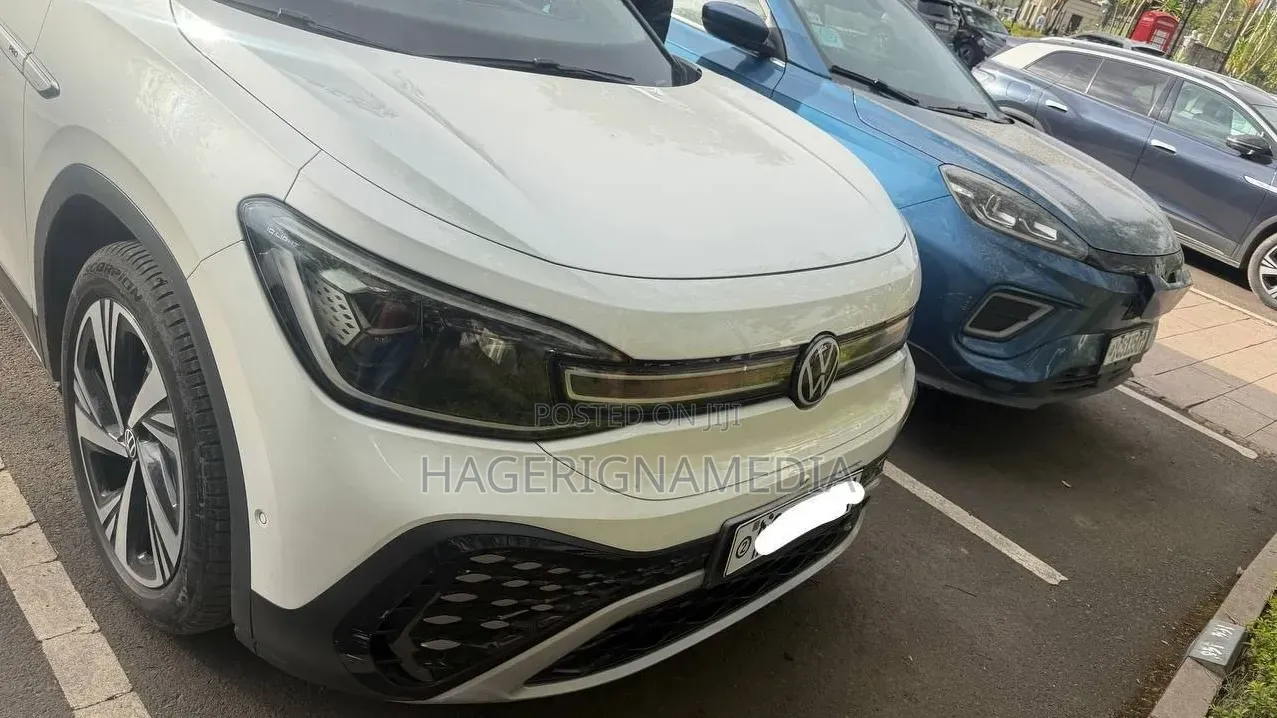 Volkswagen ID.6 2023 White