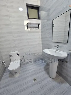 5bdrm Villa in Semit, Bole for sale