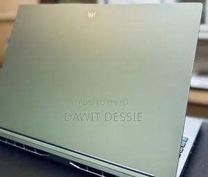 New Laptop Acer 16GB Intel Core i7 SSD 512GB