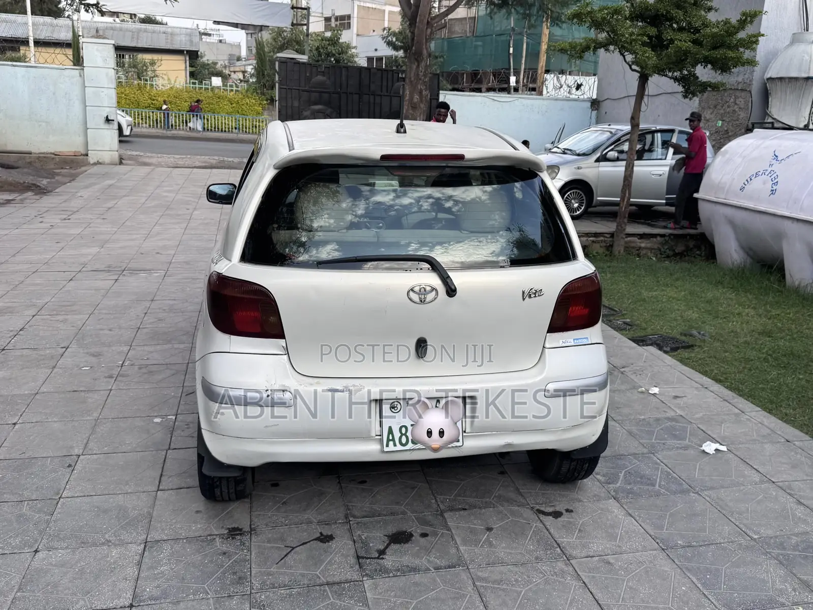 Toyota Vitz 1.0 FWD 3dr 2004 Ivory
