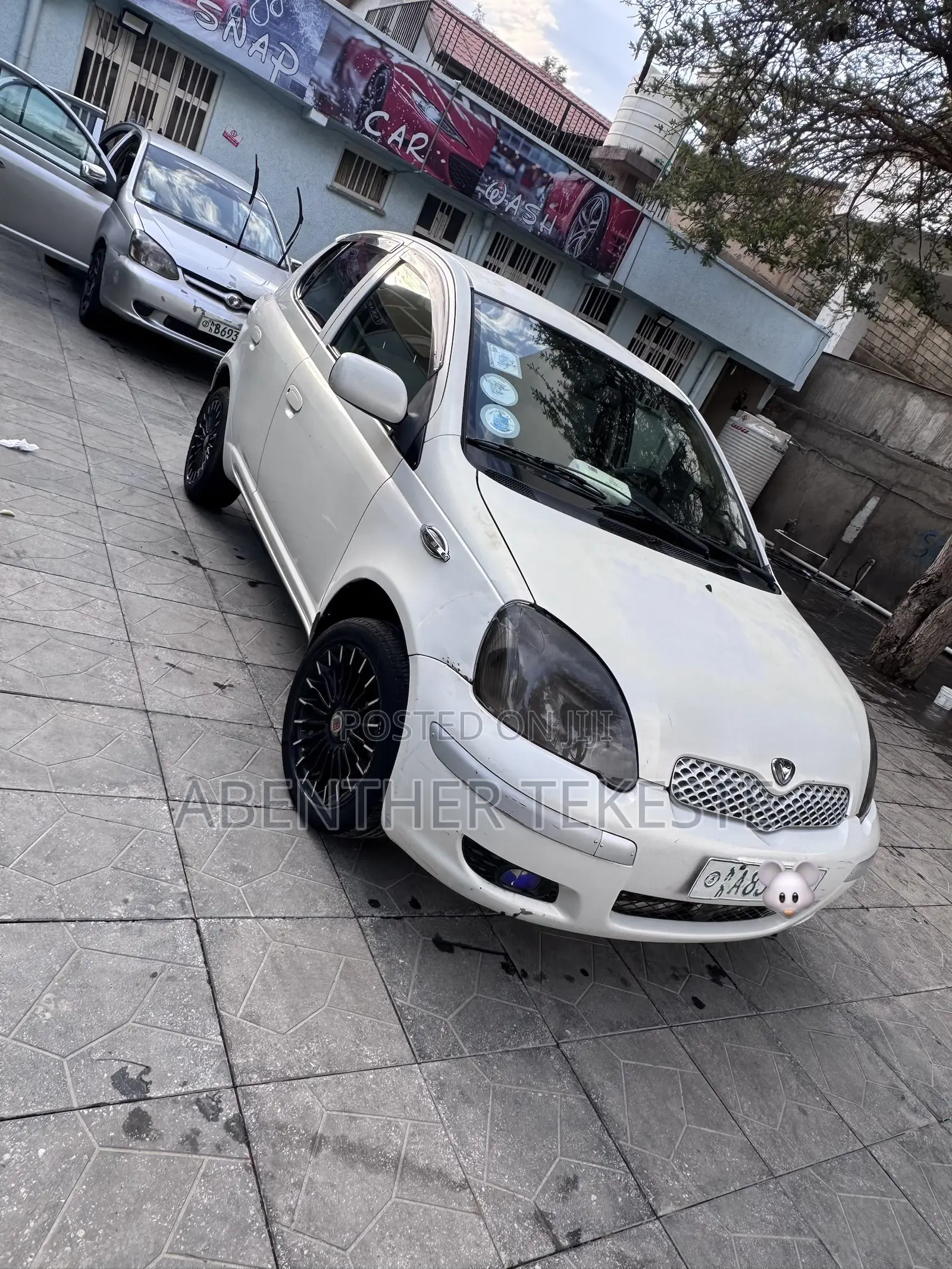 Toyota Vitz 1.0 FWD 3dr 2004 Ivory