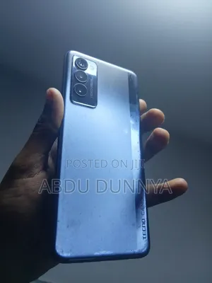 Tecno Camon 18 P 128 GB Silver