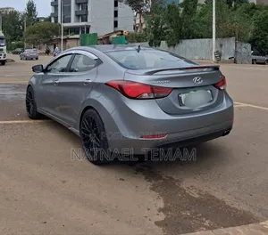Hyundai Avante 2015 Silver