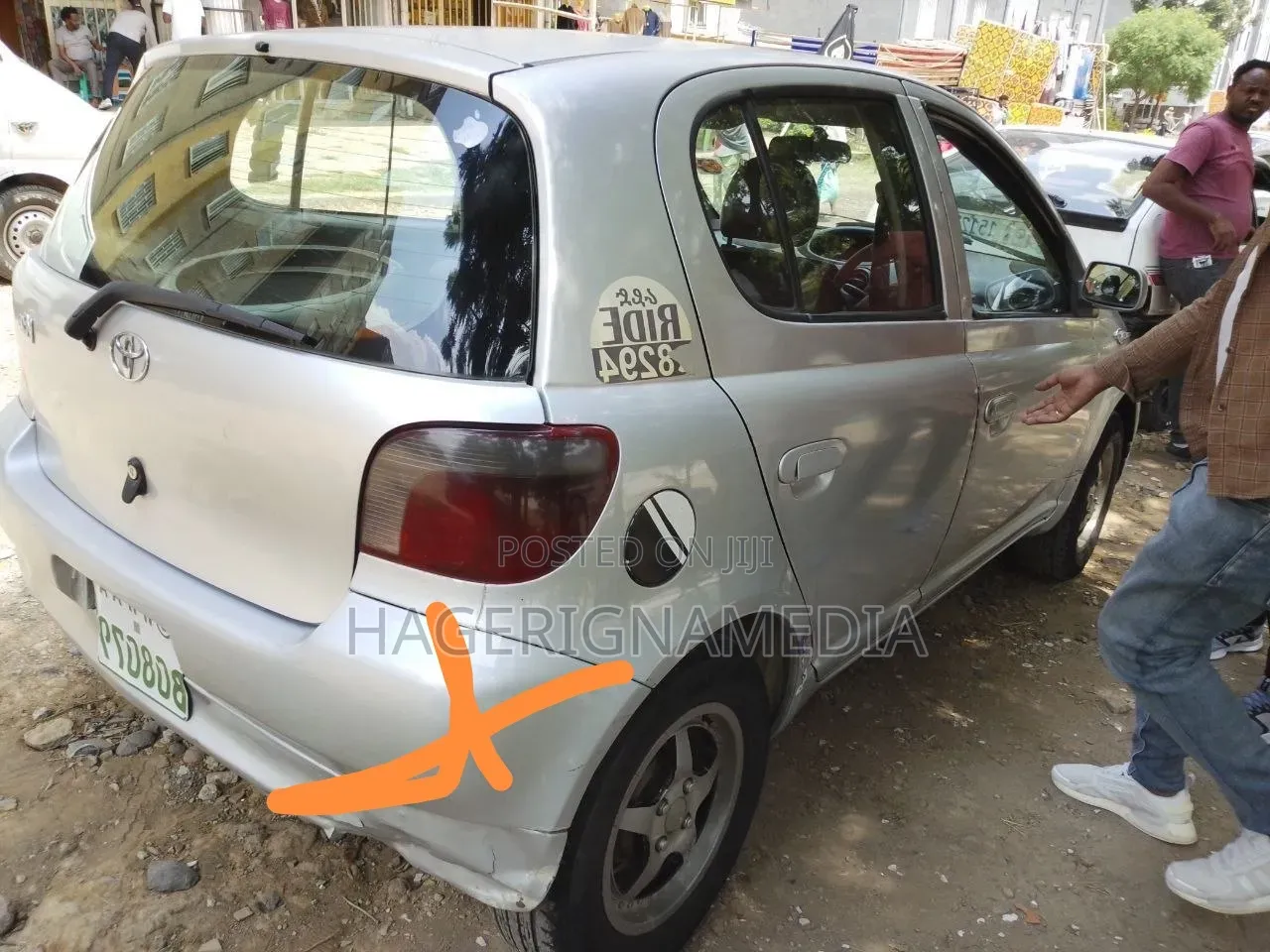 Toyota Vitz 2001 Silver