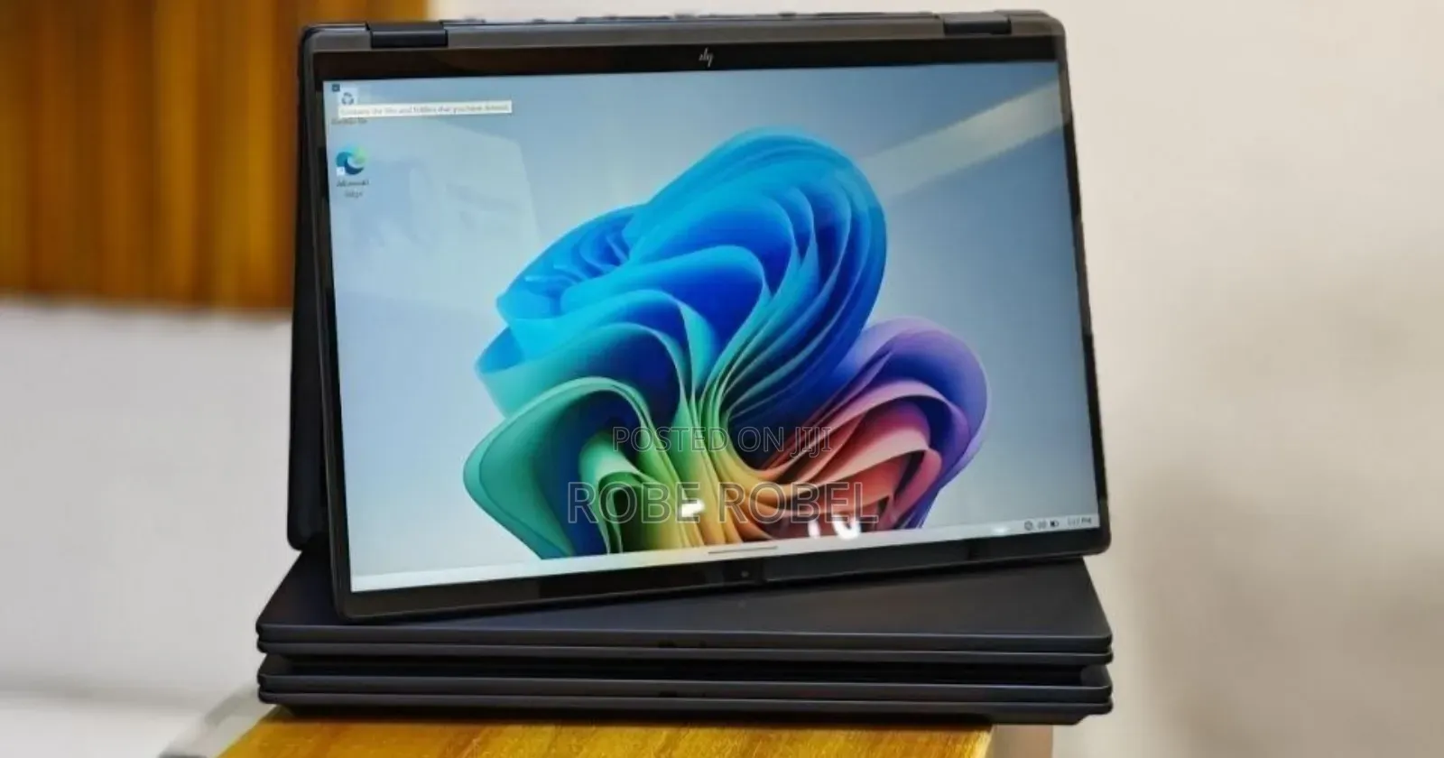 New Laptop HP OmniBook 7 14" 16GB Intel Core Ultra 7 SSHD (Hybrid) 1T