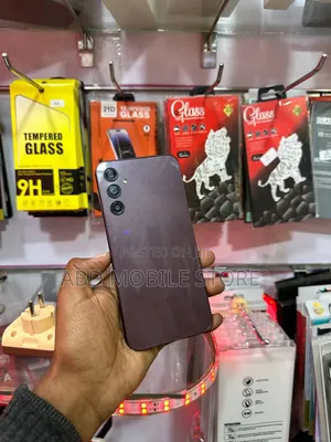 New Samsung Galaxy A24 128 GB Red