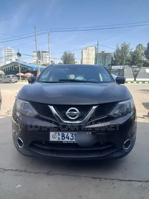 Nissan Qashqai 2017 Brown