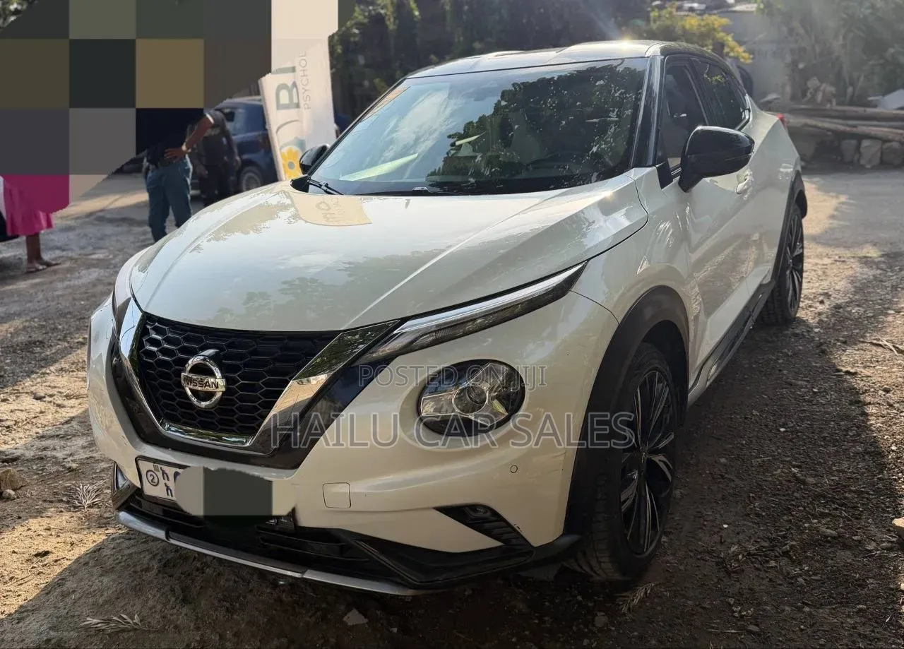 Nissan Juke 2021 White