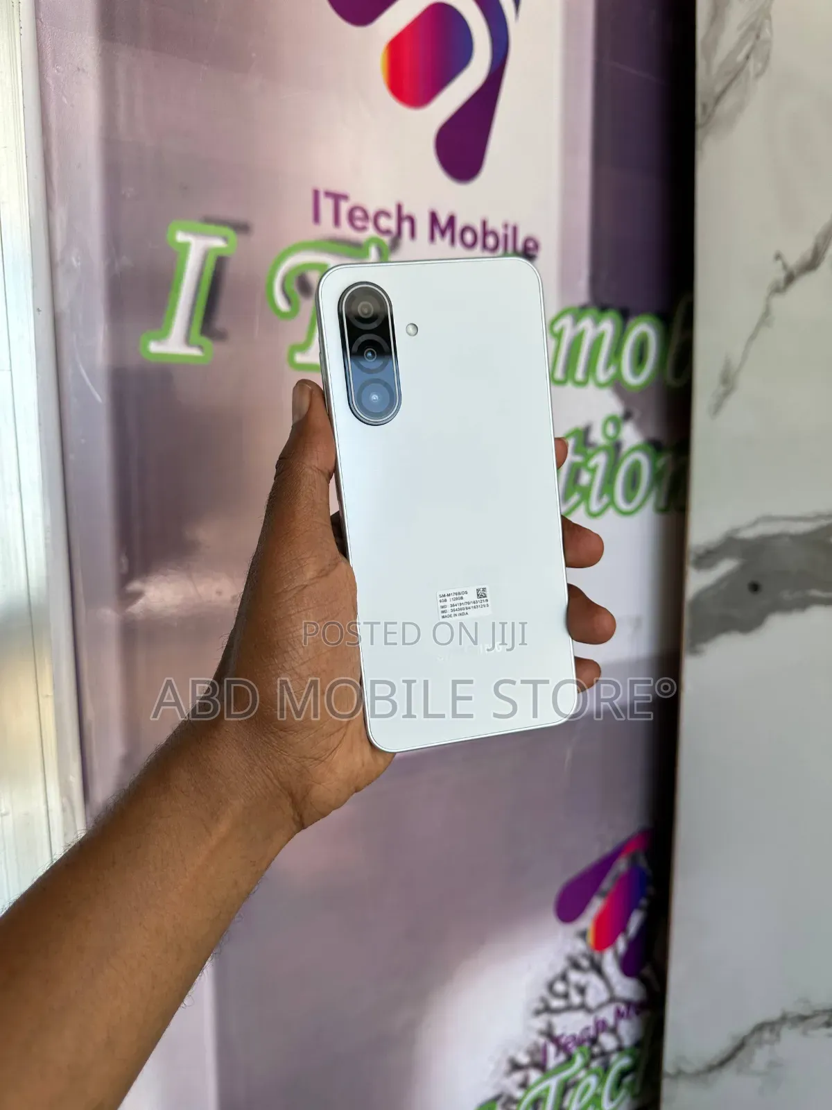 New Samsung Galaxy M17 5G 128 GB White