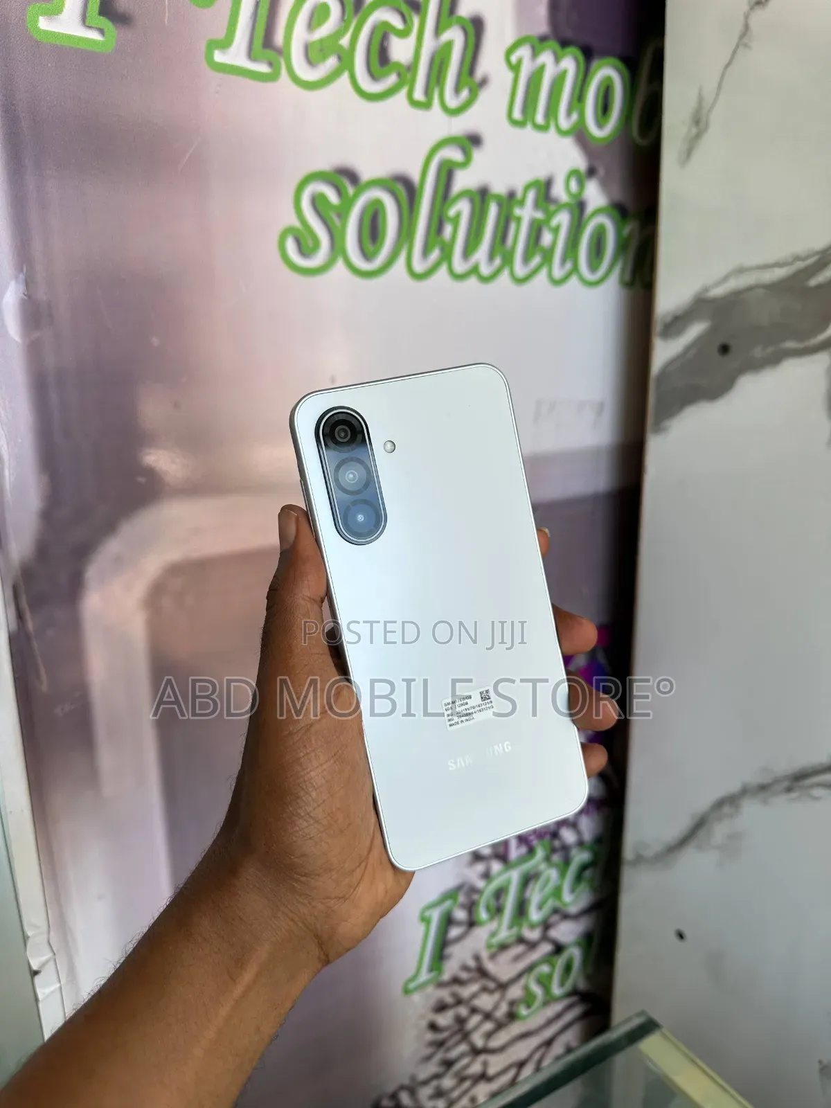New Samsung Galaxy M17 5G 128 GB White