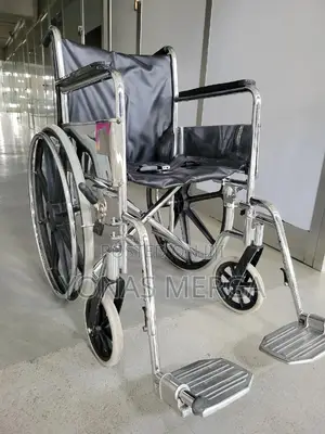 Wheelchair for Move Purposes彫埠strong,Flexible Antibacterial Upholstery