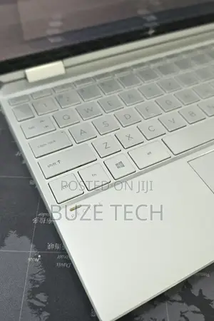 New Laptop HP Spectre X360 8GB Intel Core i7 SSD 512GB