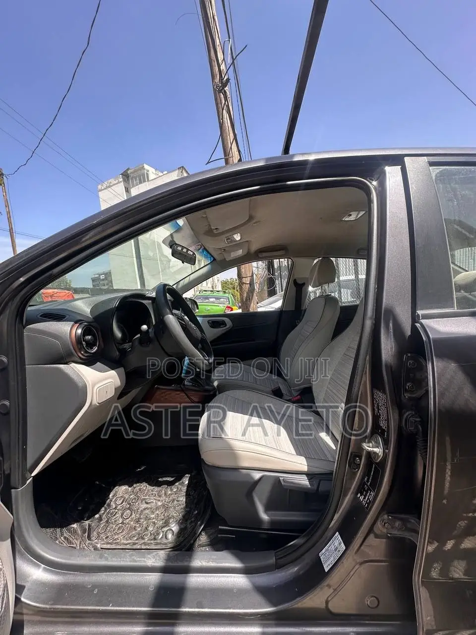 Toyota Vitz 2001 Silver
