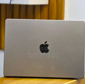 New Laptop Apple MacBook Pro 2020 M1 16GB Apple M1 Pro SSD 512GB