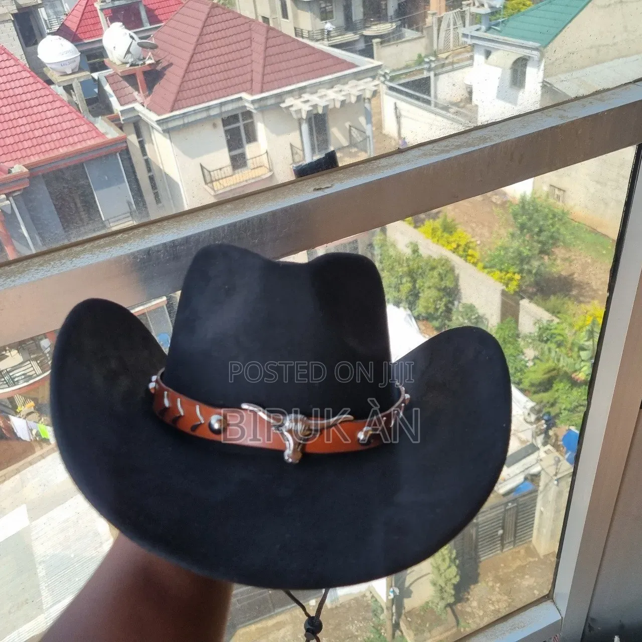Rolled Up Wide Brim Western Hat