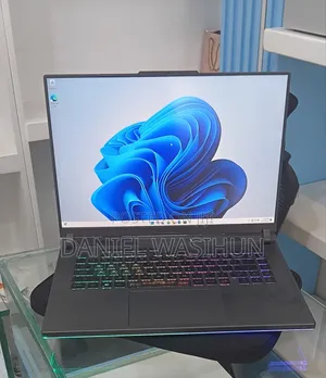 New Laptop Asus ROG Strix G16 G614 16GB Intel Core i9 SSD 1T