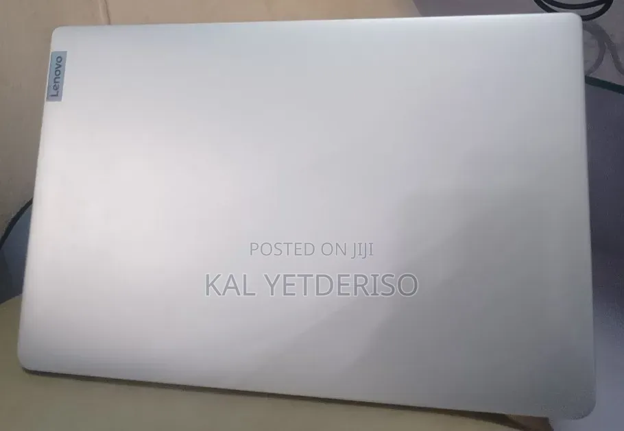 New Laptop Lenovo Ideapad 3 8GB SSD 512GB