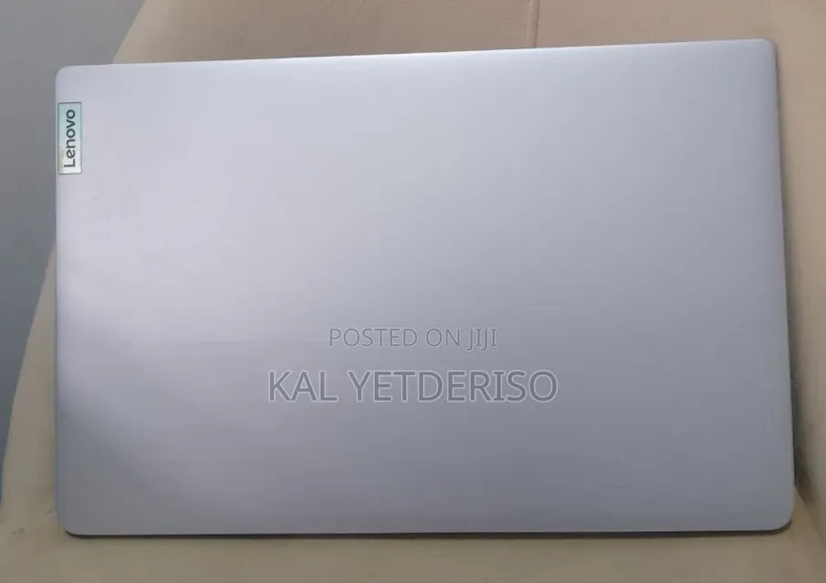 New Laptop Lenovo Ideapad 3 8GB SSD 512GB