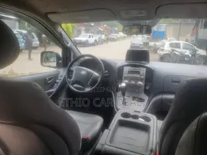 Hyundai Starex 2014 Silver