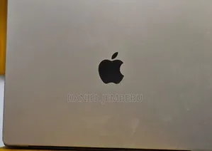 New Laptop Apple MacBook Pro 2021 M1 16GB Apple M1 Max SSD 512GB