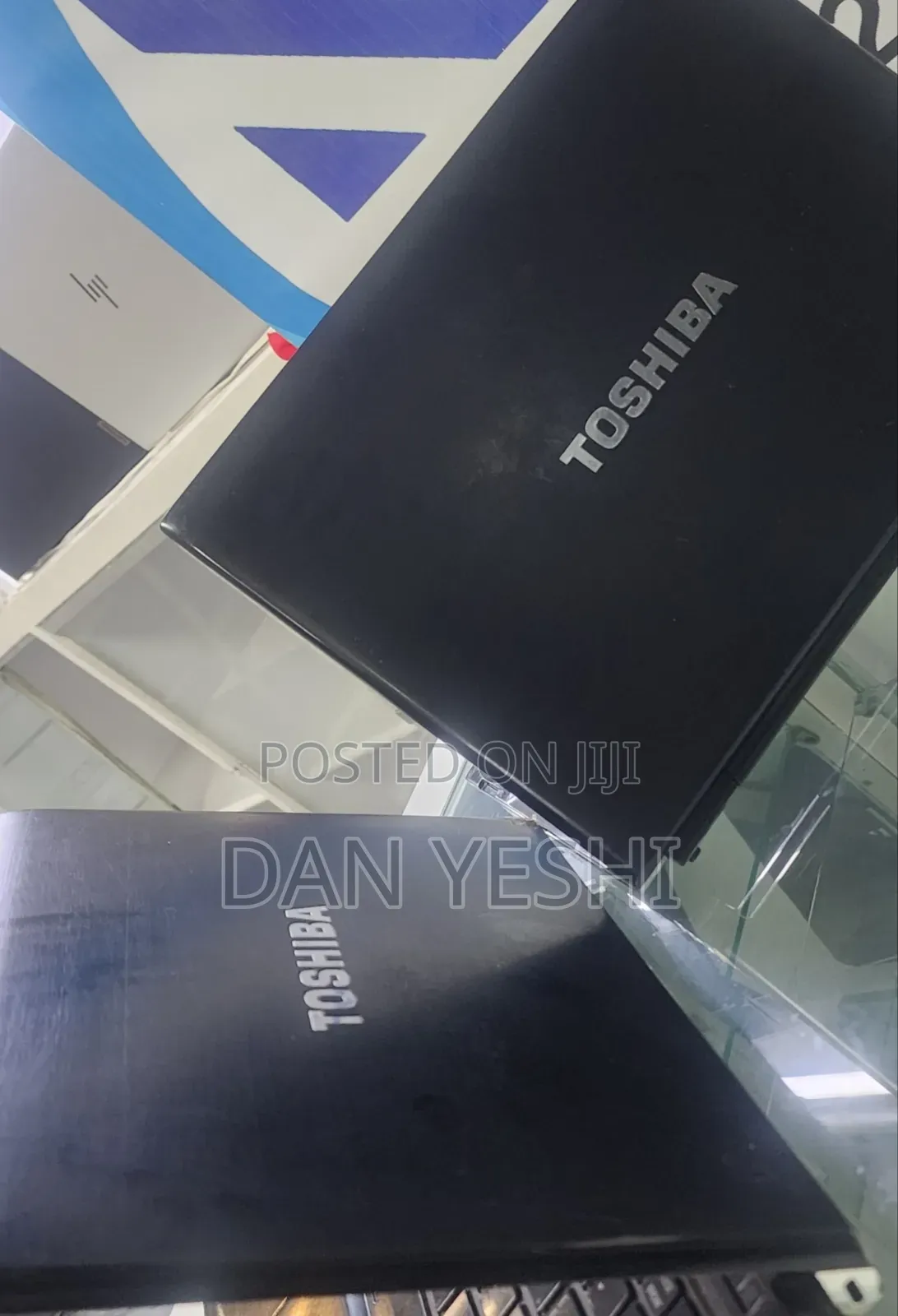 New Laptop Toshiba 4GB Intel Core i5 SSD 500GB