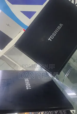 New Laptop Toshiba 4GB Intel Core i5 SSD 500GB
