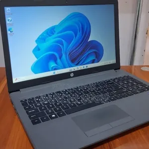 New Laptop HP 250 G7 8GB Intel Core i7 SSD 256GB