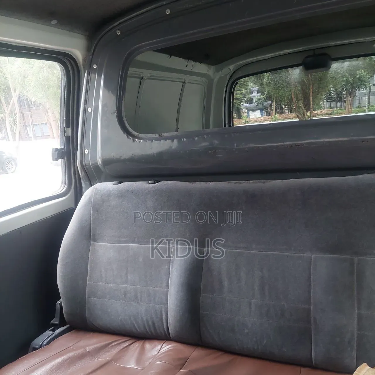 Toyota HiAce 1998 White