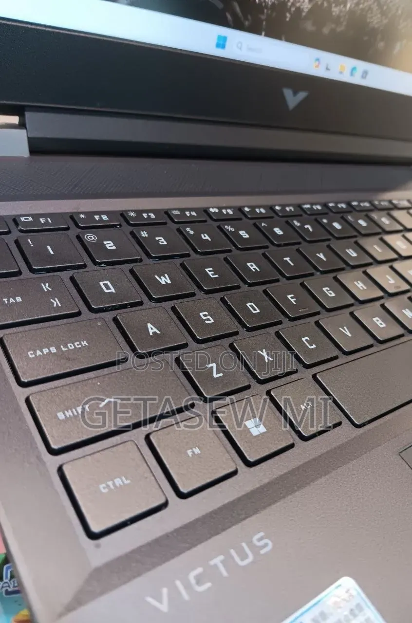 New Laptop HP Victus 16 16GB Intel Core i7 SSD 1T