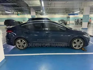 Hyundai Avante 2017 Black