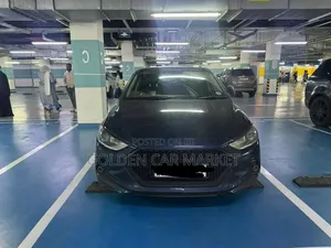 Hyundai Avante 2017 Black