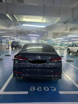 Hyundai Avante 2017 Black