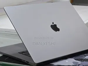 New Laptop Apple MacBook Pro 32GB Apple M1 Max SSD 1T