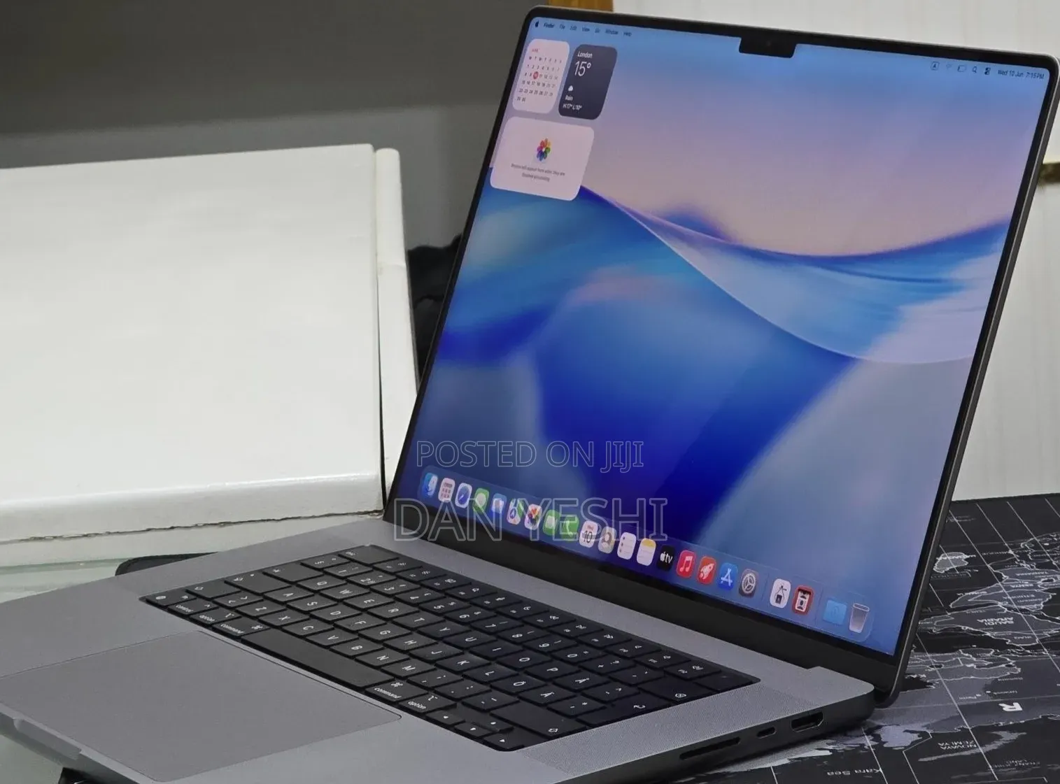 New Laptop Apple MacBook Pro 32GB Apple M1 Max SSD 1T