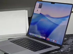 New Laptop Apple MacBook Pro 32GB Apple M1 Max SSD 1T