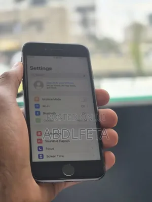 Apple iPhone 8 64 GB Black