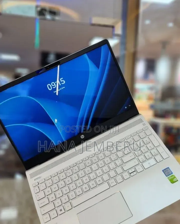 New Laptop HP Pavilion 15 16GB Intel Core i7 SSD 512GB